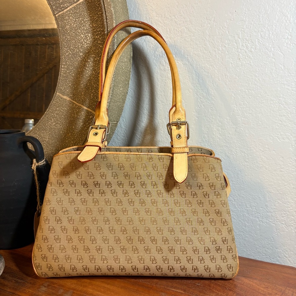 Vintage Dooney & Bourke Brown Logo Shoulder Bag Large VTG Preloved
